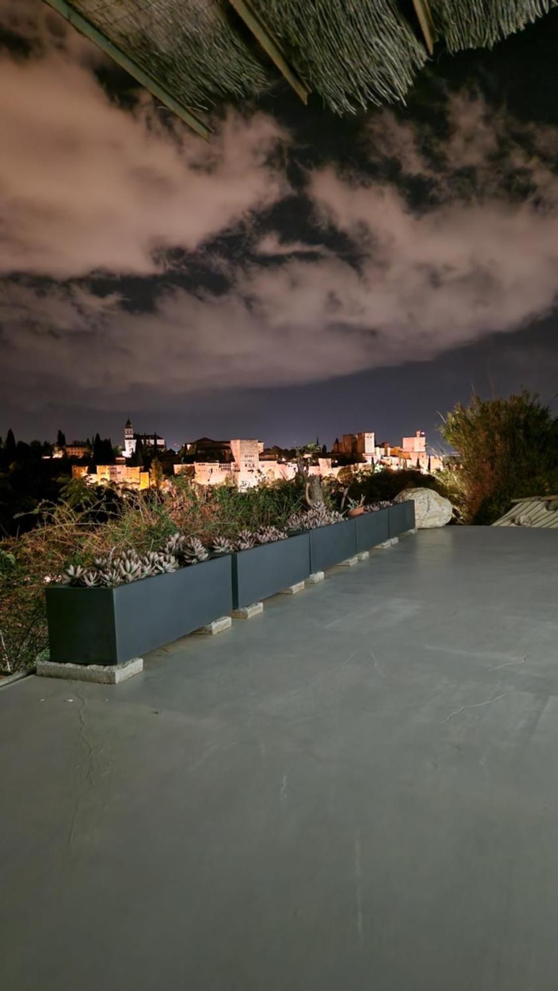 グラナダ Luxury Cave 100M Super Terraza Vistas Alhambra Wifiヴィラ エクステリア 写真