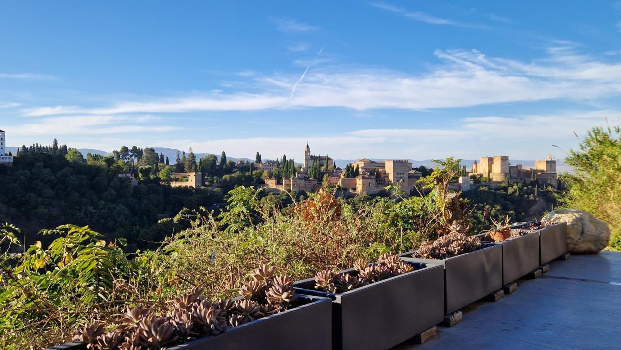 グラナダ Luxury Cave 100M Super Terraza Vistas Alhambra Wifiヴィラ エクステリア 写真